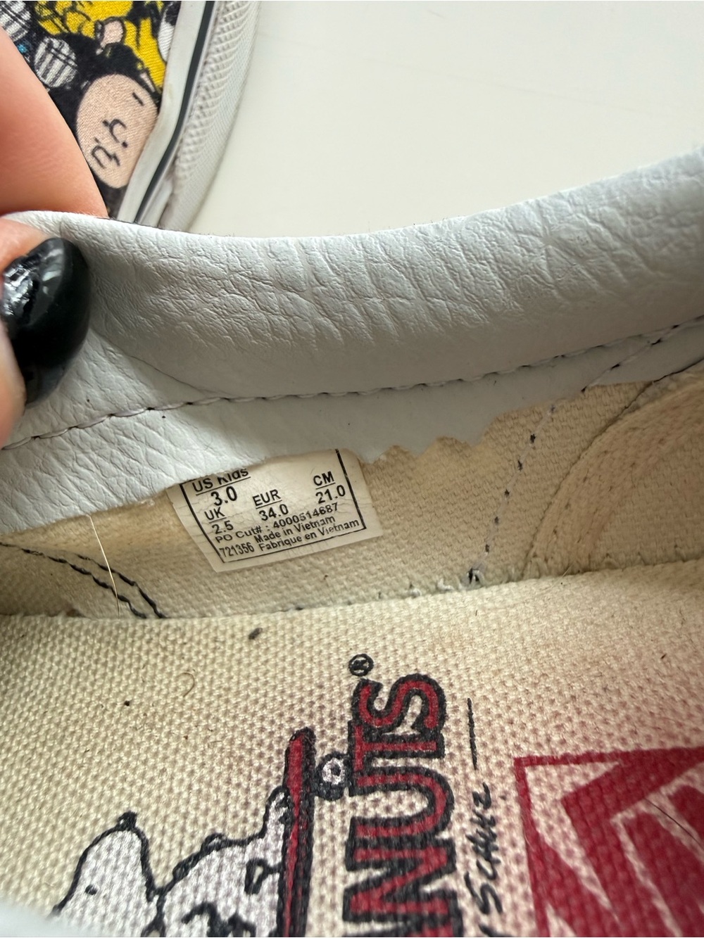 VANS x Peanuts Slip On Sneakers size 3 - Picture 6 of 6